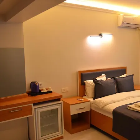 Golden Saray Apartament *