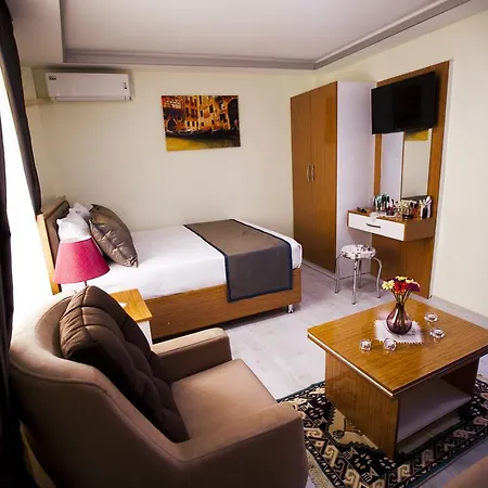 Apartament Golden Saray *